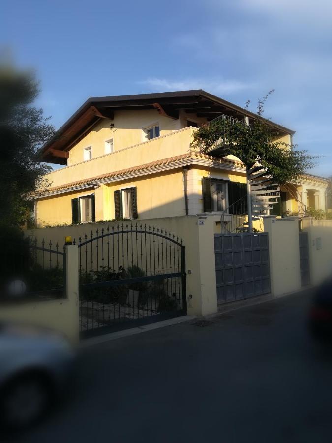Soggiornare A Cagliari Apartment ภายนอก รูปภาพ
